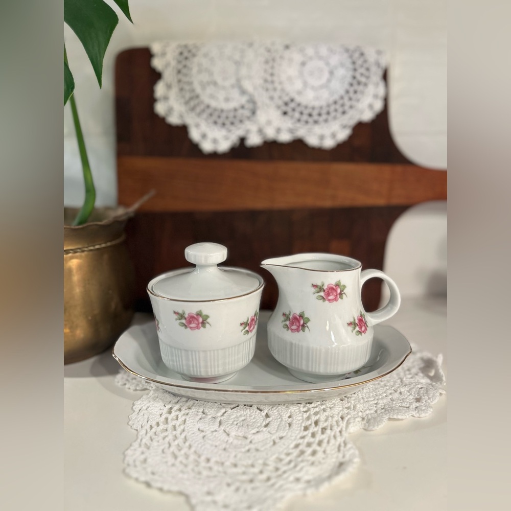 service sucrier et crémier en porcelaine République Démocratique Allemande (RDA)